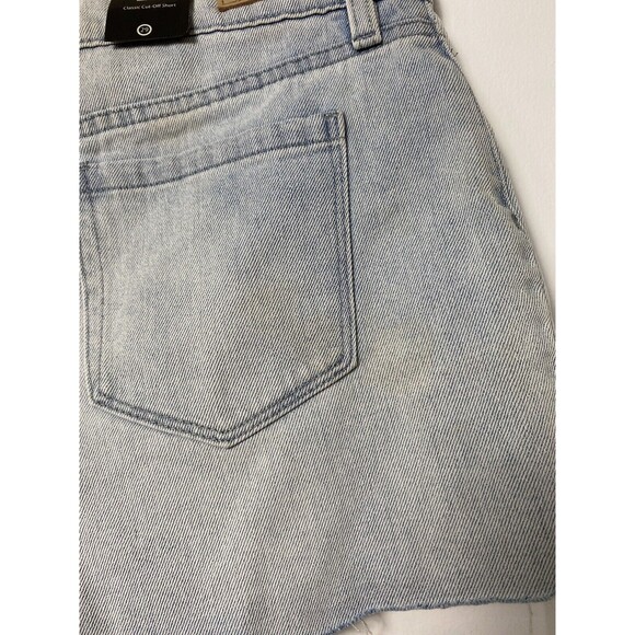 BLANK NYC Shorts The Essex Distressed Destroyed Cut Off Jean Size 29 Blue - Picture 5 of 13